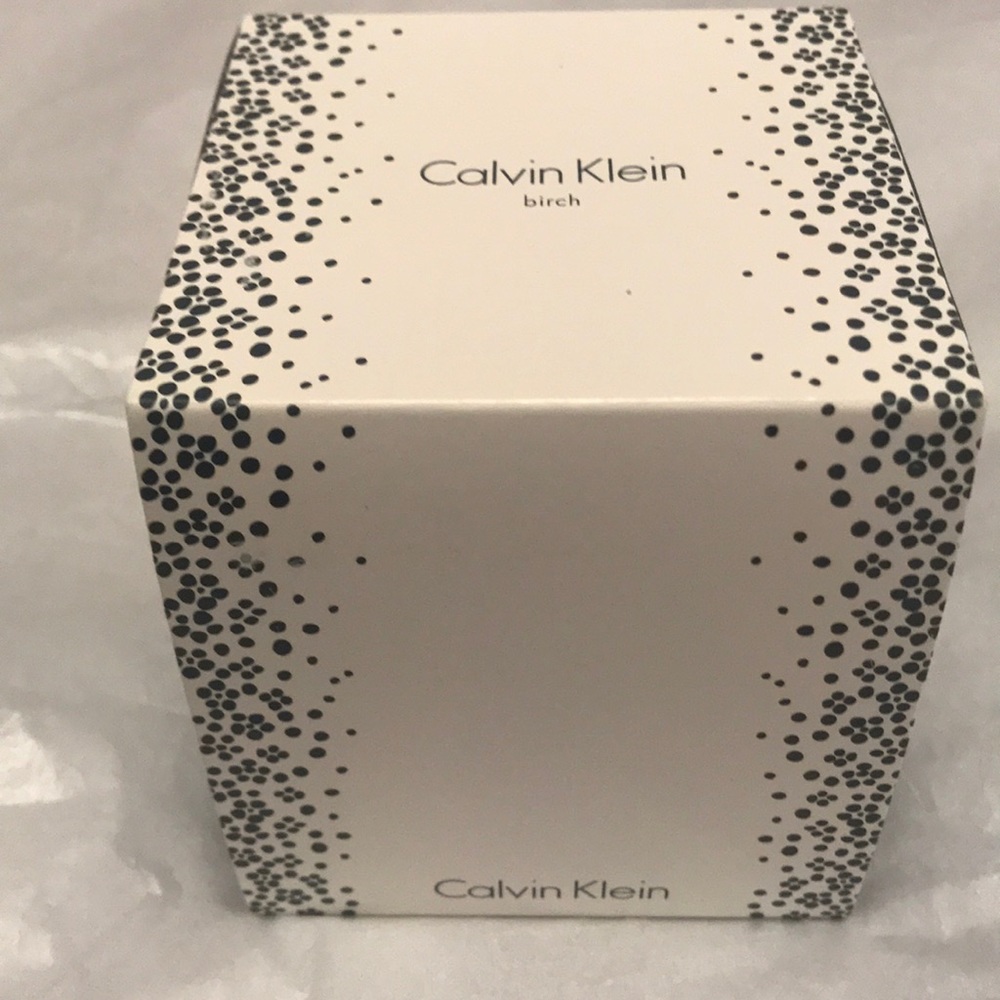 CALVIN KLEIN BIRCH SCENTED CANDLE